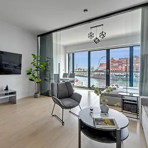 Apartment Symfonia Amazing River View By Downtown, Danzig