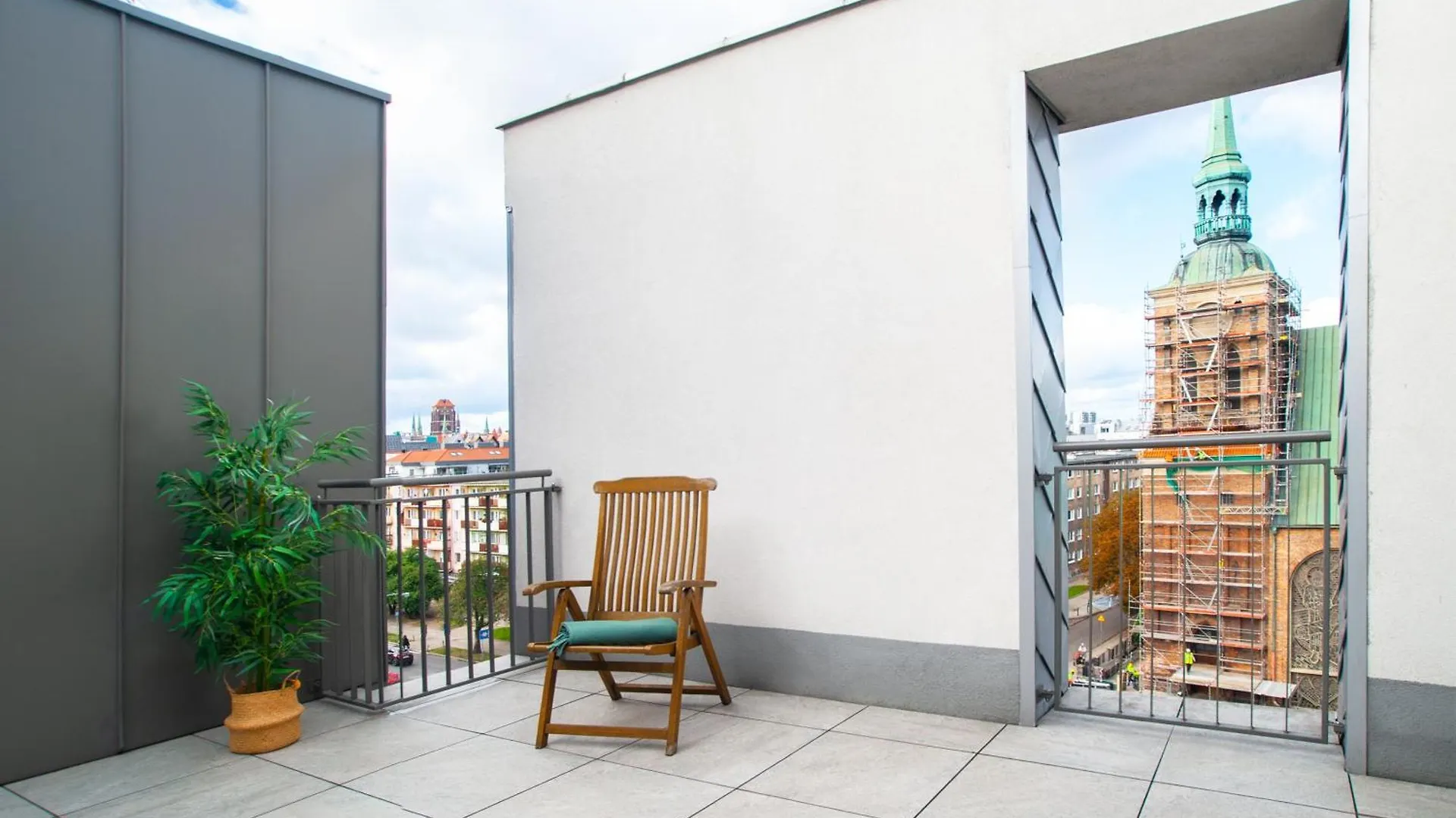 M&J Apartments - Garden Gates Gdansk