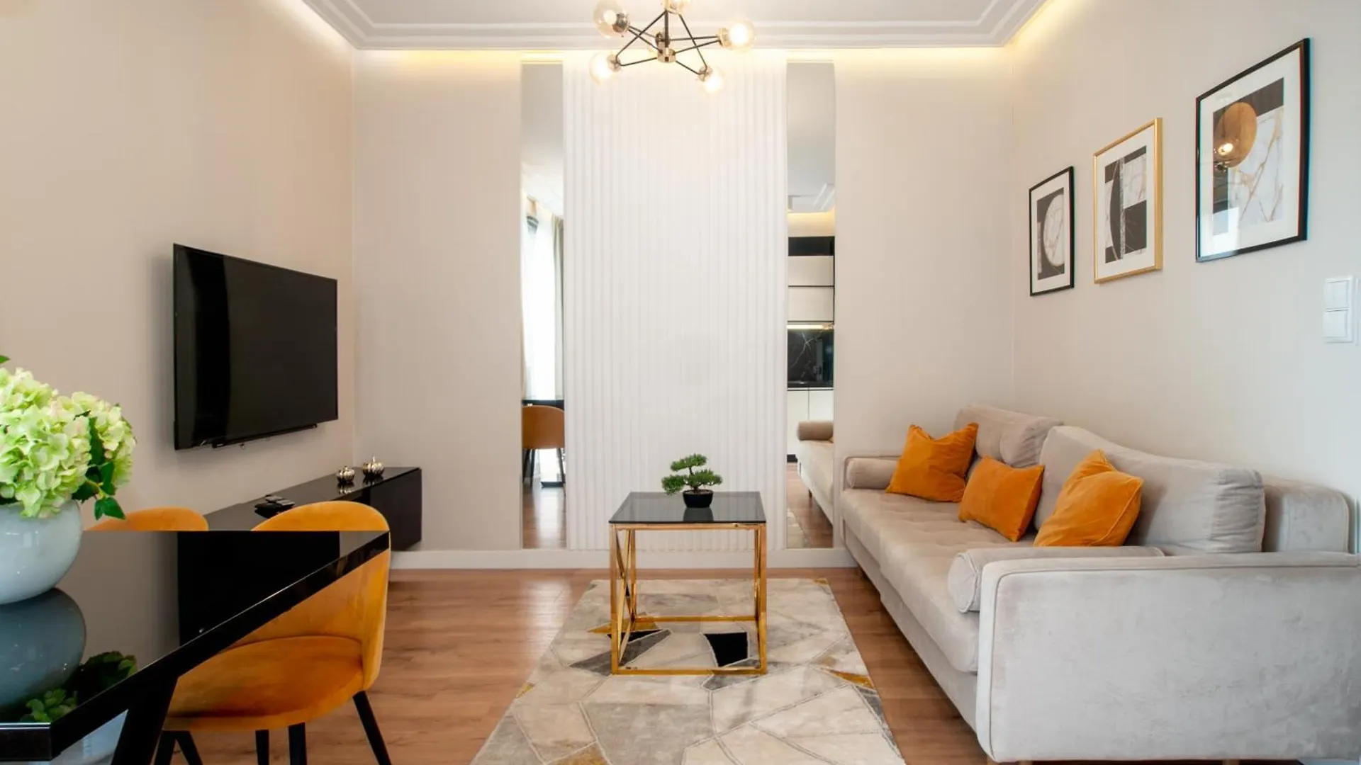 M&J Apartments - Garden Gates location