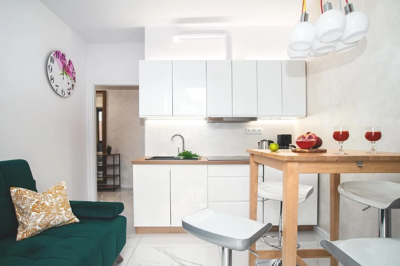 M&J Apartments - Garden Gates Гданьск