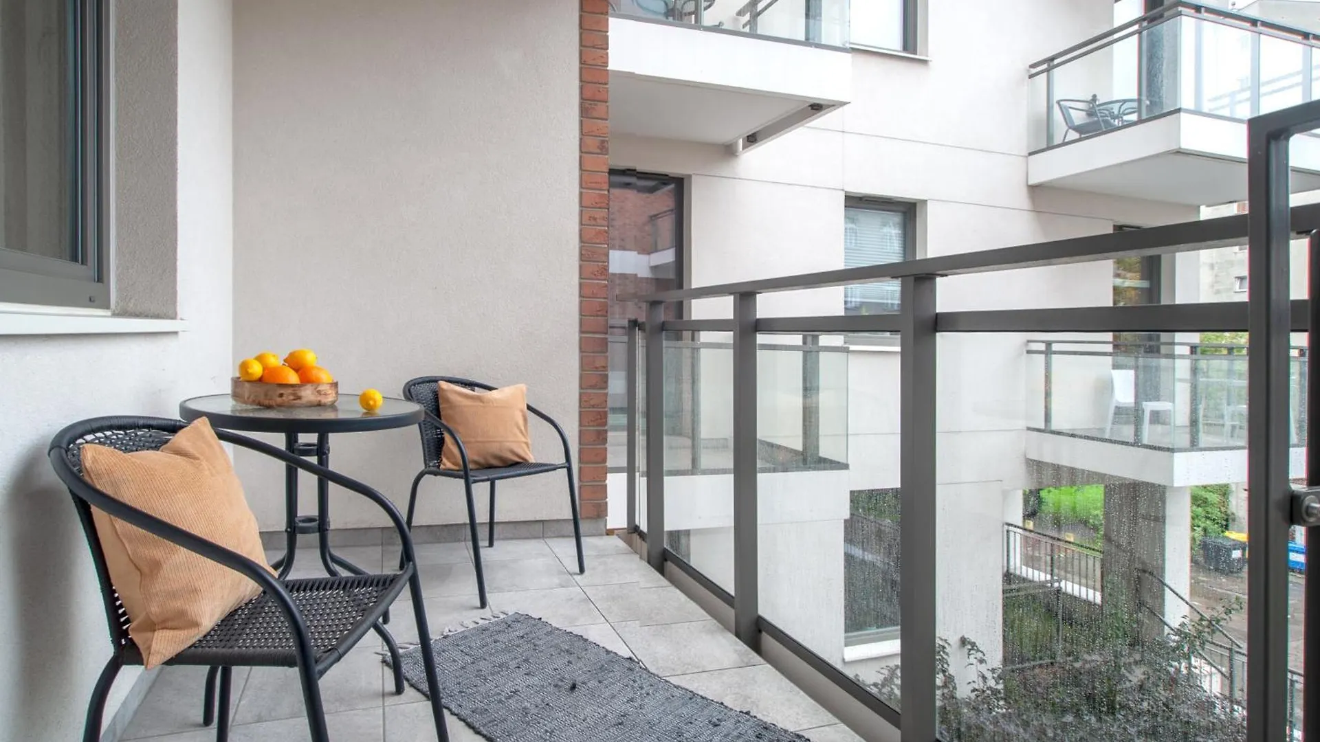 M&J Apartments - Garden Gates Гданьск