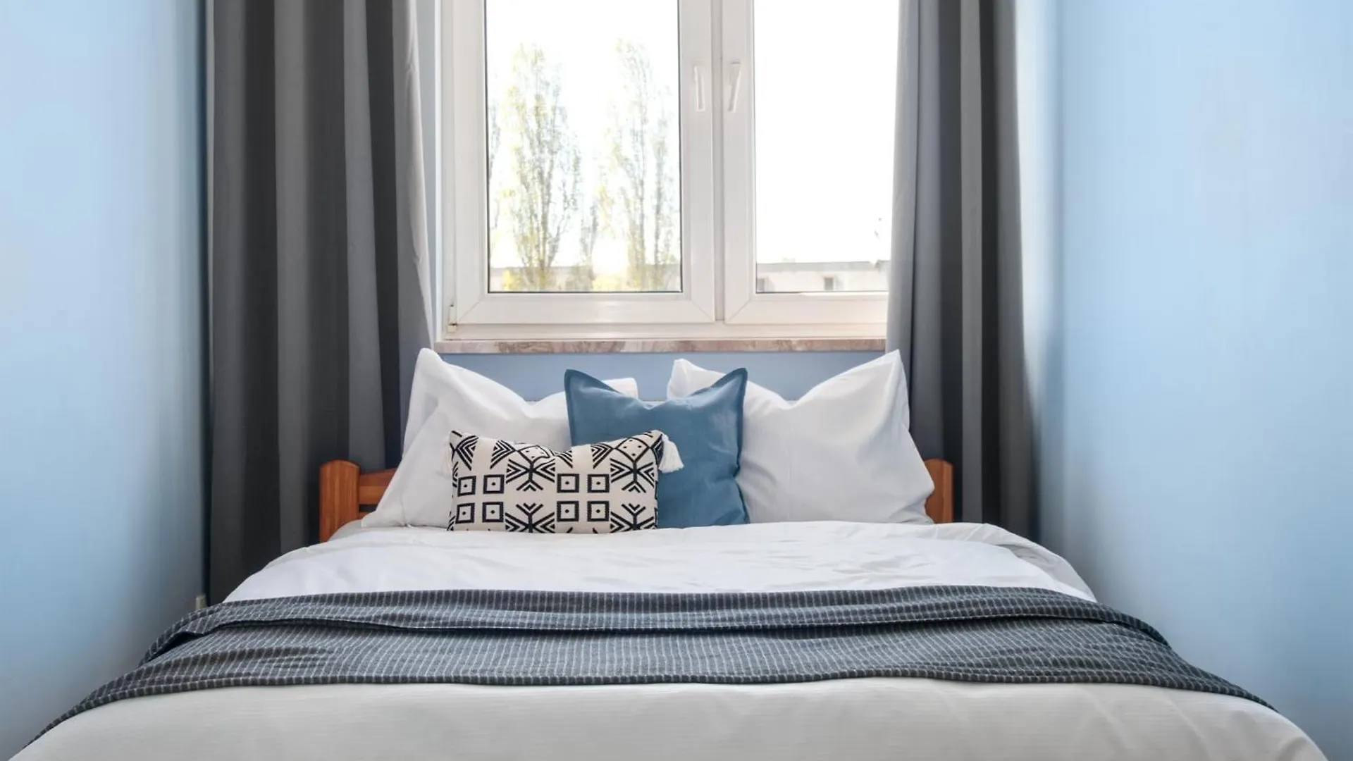M&J Apartments - Garden Gates Гданьск 0*,